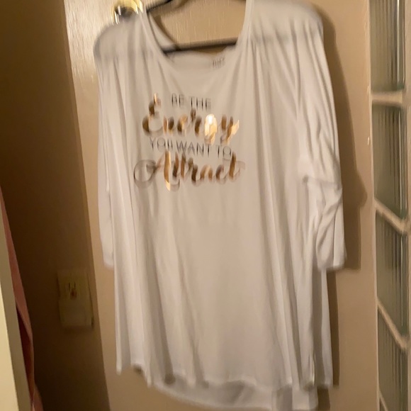 White shirt 2X - Picture 1 of 7